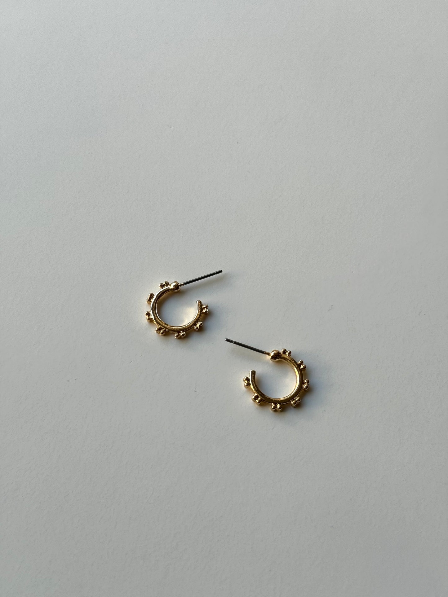 It Girl Earrings