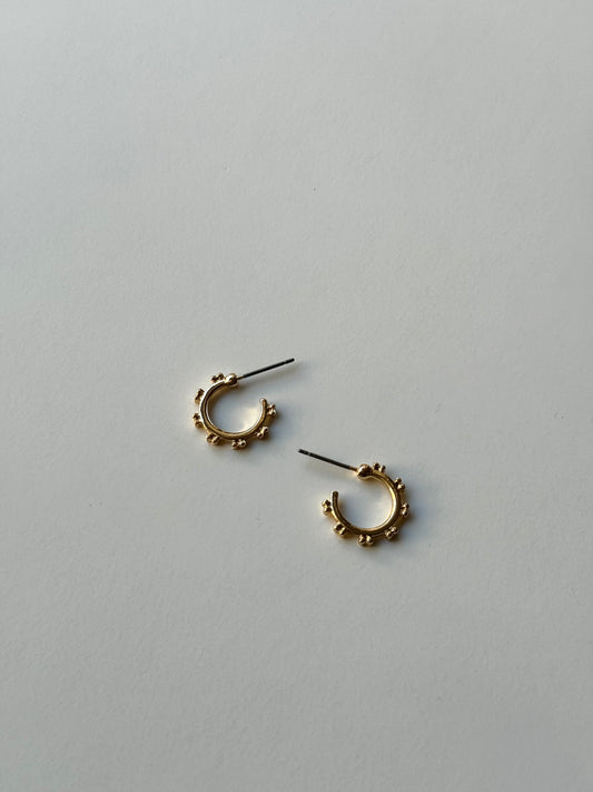 It Girl Earrings